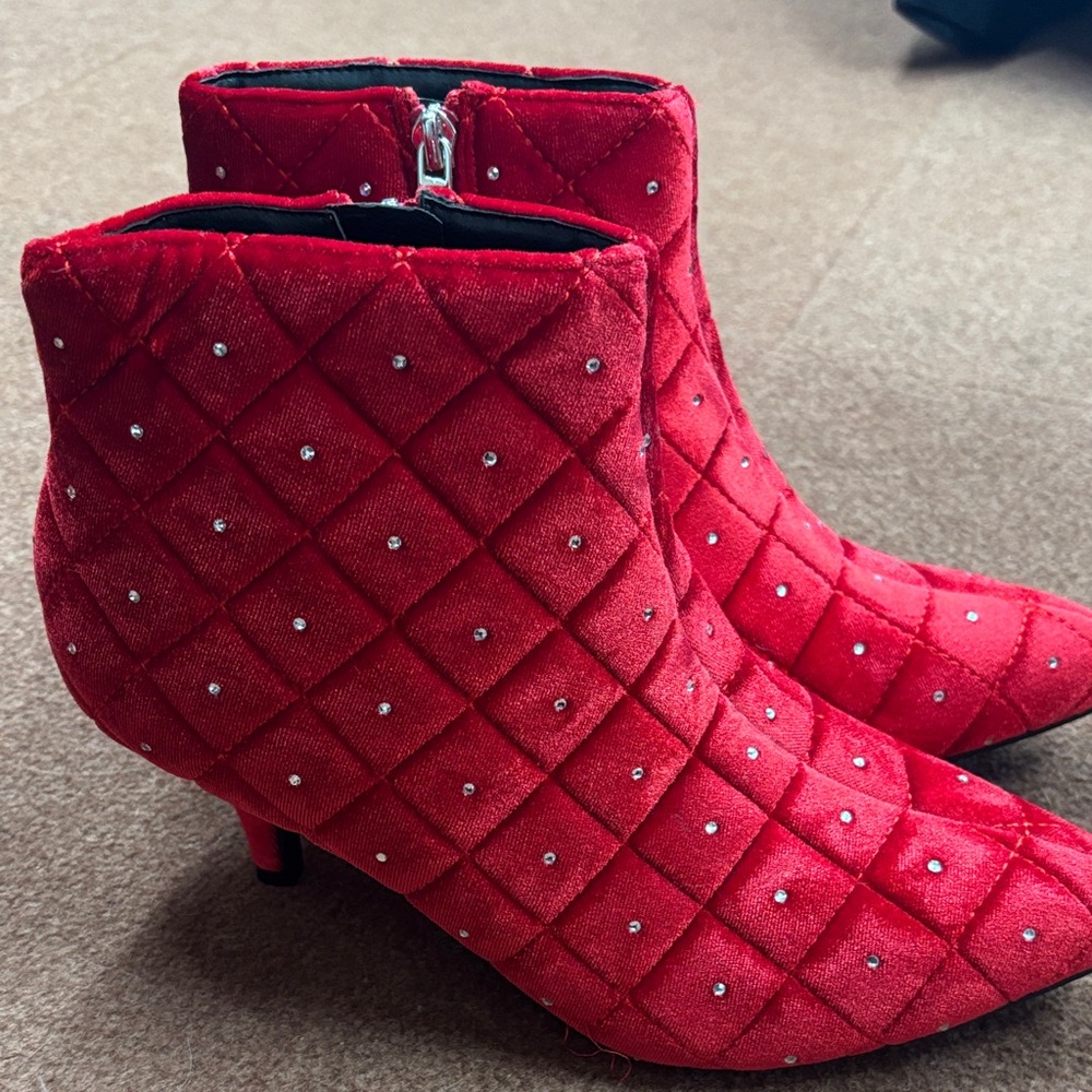 Elegant Red Quilted Ankle Booties